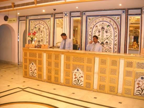 Empires Hotel Puri Dış mekan fotoğraf
